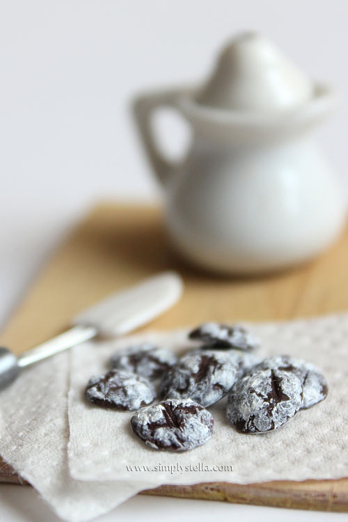 Chocolate Crinkle Cookies