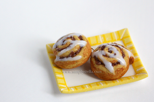  Cinnamon Rolls